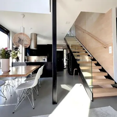 וילה Modern House With Jacuzzi *